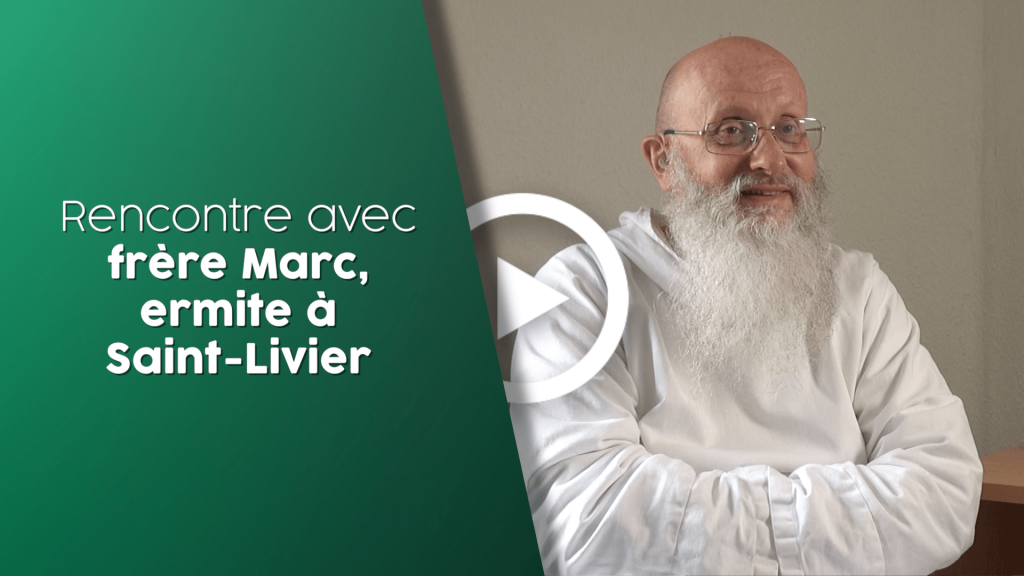Frère Marc, moine bénédictin et ermite à Saint-Livier, nous invite à découvrir l’ermitage, son parcours de vie ainsi que son quotidien.