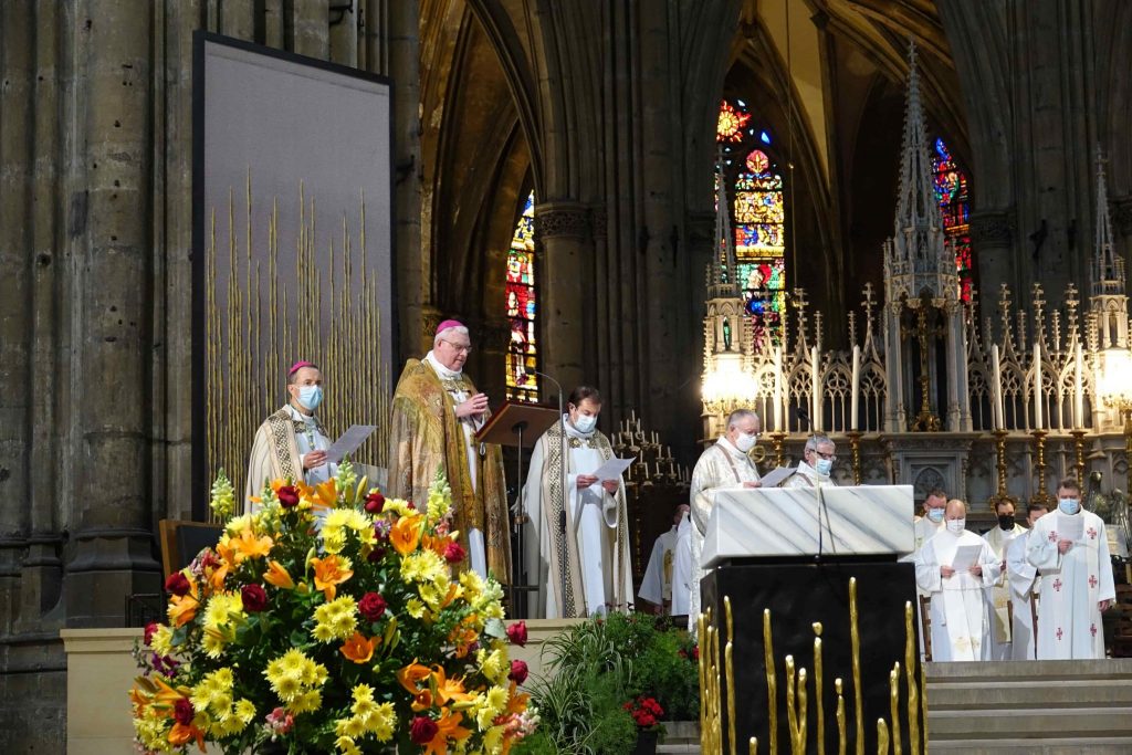 Retrouvez l'homélie de Mgr Jean-Christophe Lagleize prononcée lors de la célébration de clôture du jubilé des 800 ans de la cathédrale de Metz, le lundi 24 mai 2021.